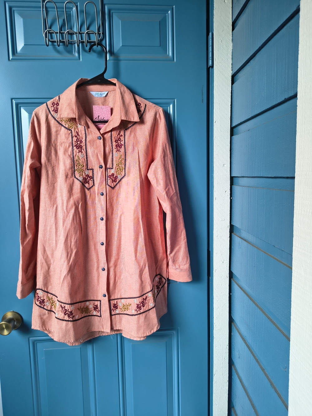 Peach Embroidered Button-Front Tunic - Picture 2 of 14